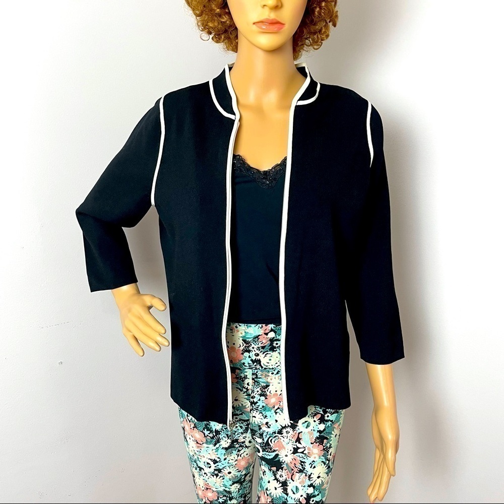 Liz Claiborne Zip-Up Cardigan Sweater – Black & Cream – Size Large